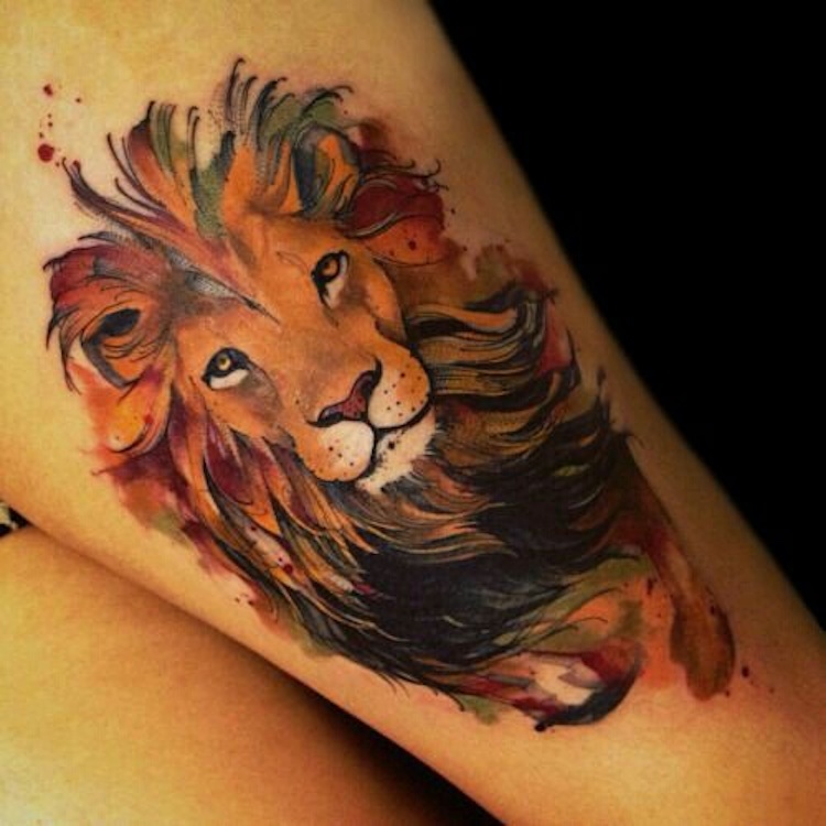leão aquarela para tatuagem masculina