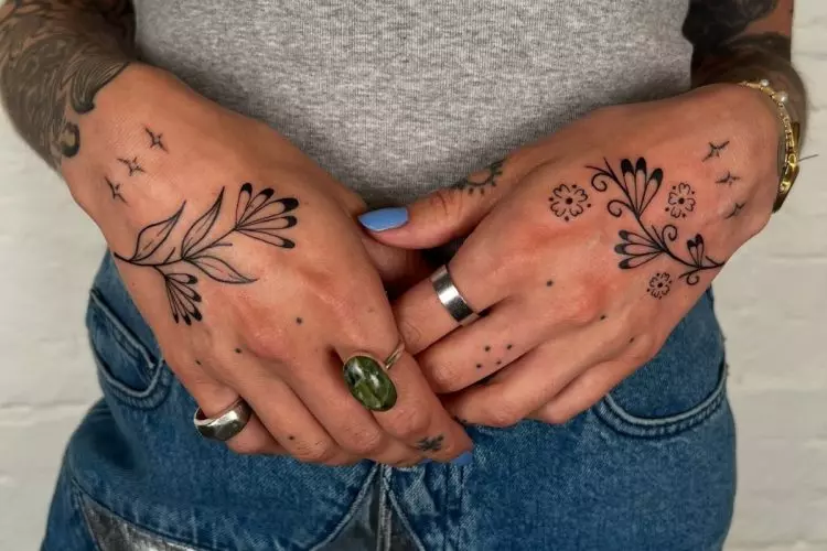 ideias de tattoo na mão