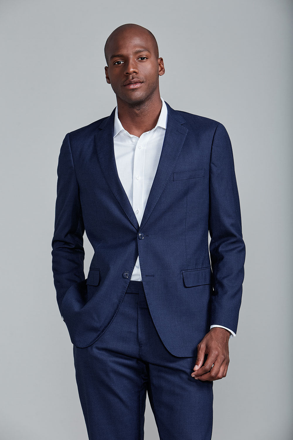 terno preto combina com camisa azul